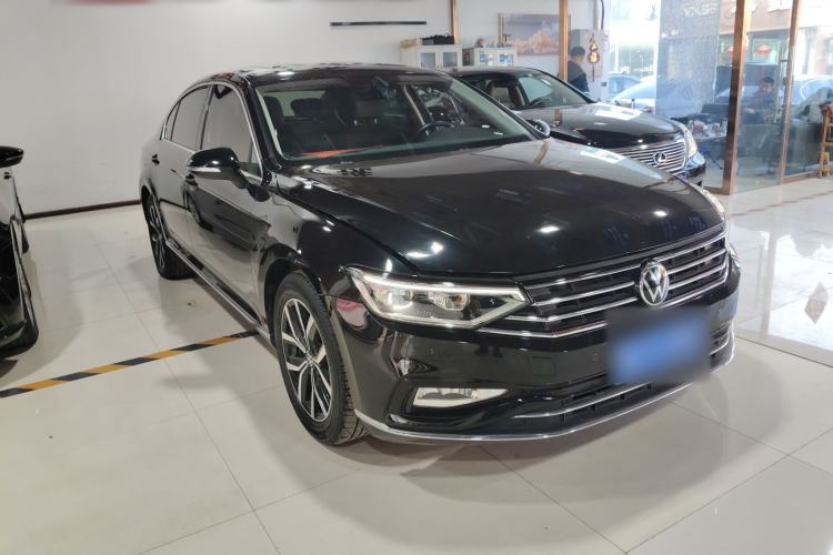 Used Volkswagen Magotan 2020 330TSI DSG Leading Model
