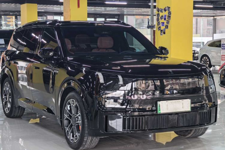 Used Lynk & Co 900 2025 1.5T Ultra
