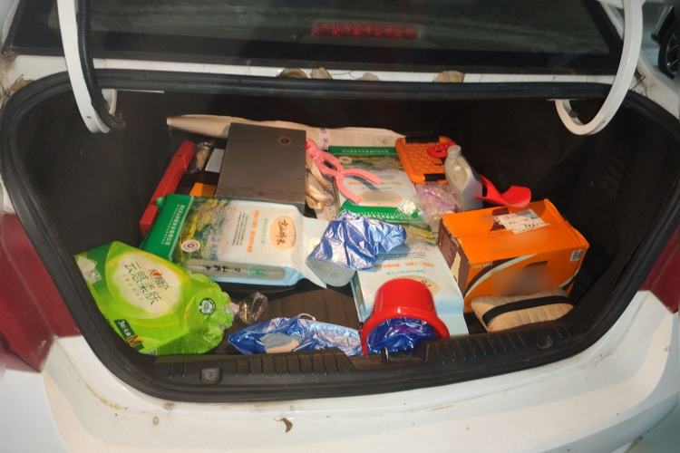 Used Chevrolet Cruze 2015 1.5L Classic SE AT Trunk