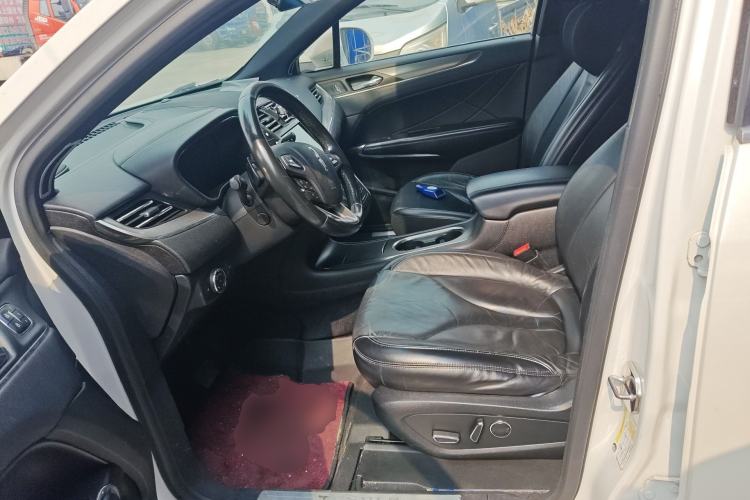 Used Lincoln MKC 2017 2.0T Two-Wheel Drive Deluxe Edition