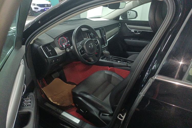 Used Volvo S90 2019 T4 Zhiyi Edition