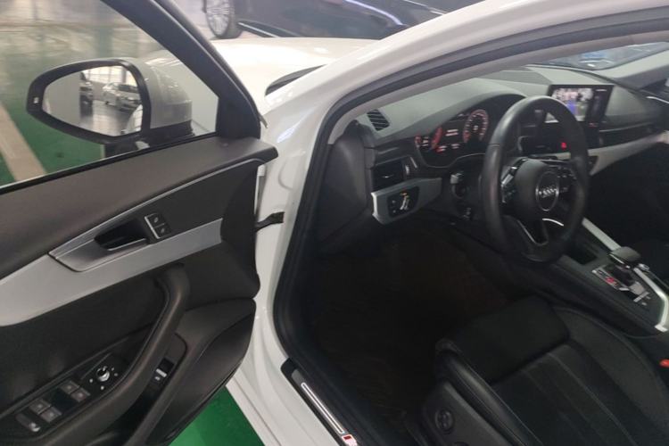 Used Audi A4L 2024 40 TFSI Fashion Dynamic Model Driver Seat