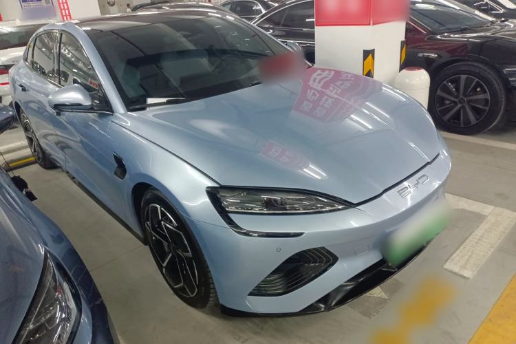 Used BYD Seal 2022 700 km Long-Range Rear-Wheel-Drive Version
