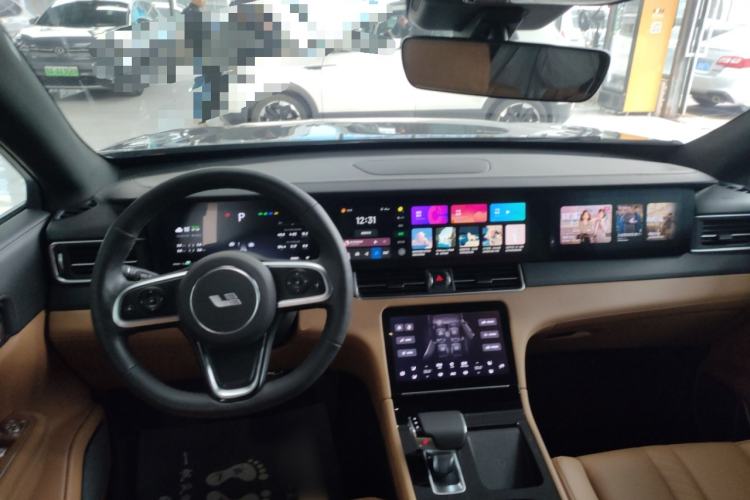 Used Li Auto ONE 2020 Extended-Range 6-Seater Version Center Console