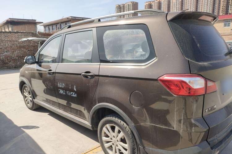 Used BAIC Changhe M70 2017 1.5L manual luxury cabin