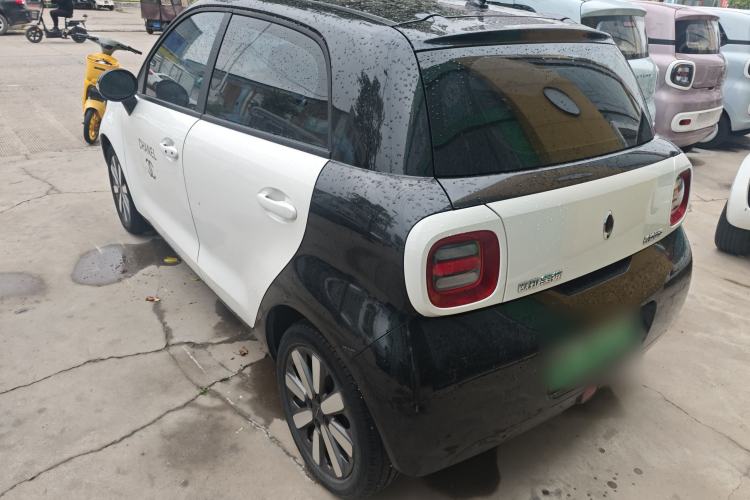 Used ORA Black Cat 2021 351 km Standard Version
