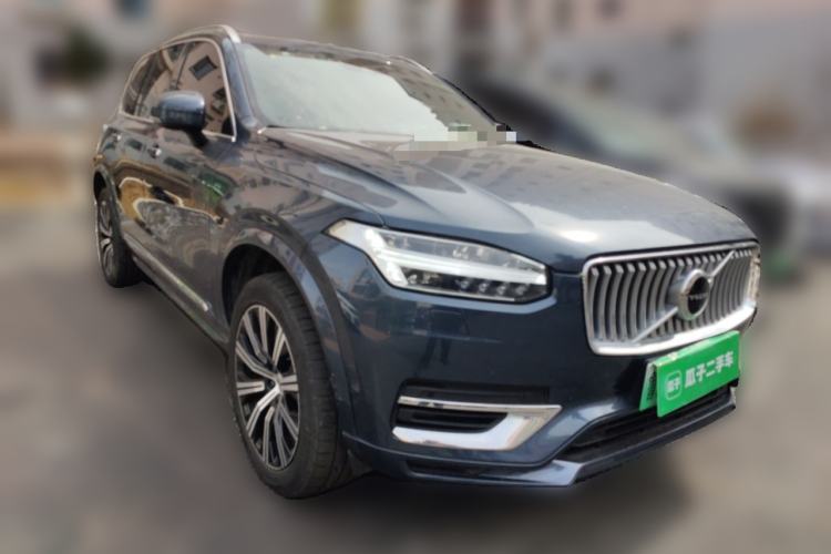 Used Volvo XC90 New Energy 2021 E-Drive Hybrid T8 Luxury Flagship 7-Seater Front Right 45 Deg