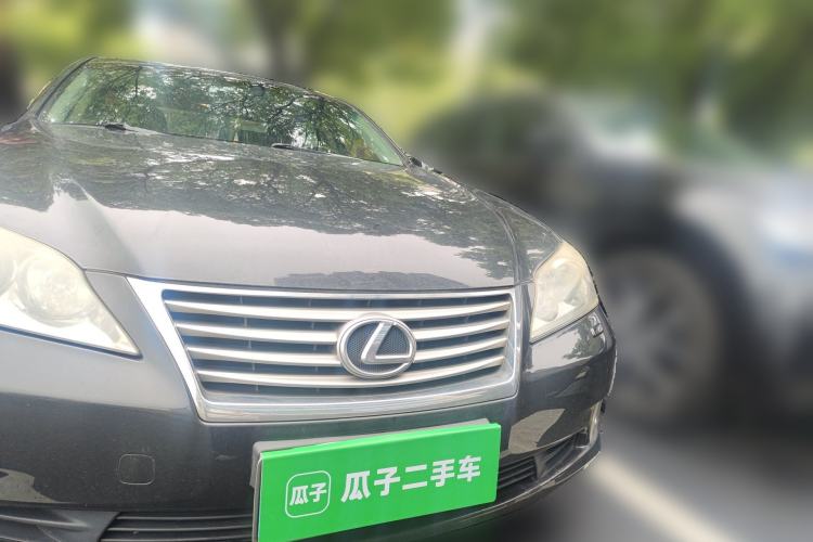 Used Lexus ES 2010 350 Elegant Edition Front