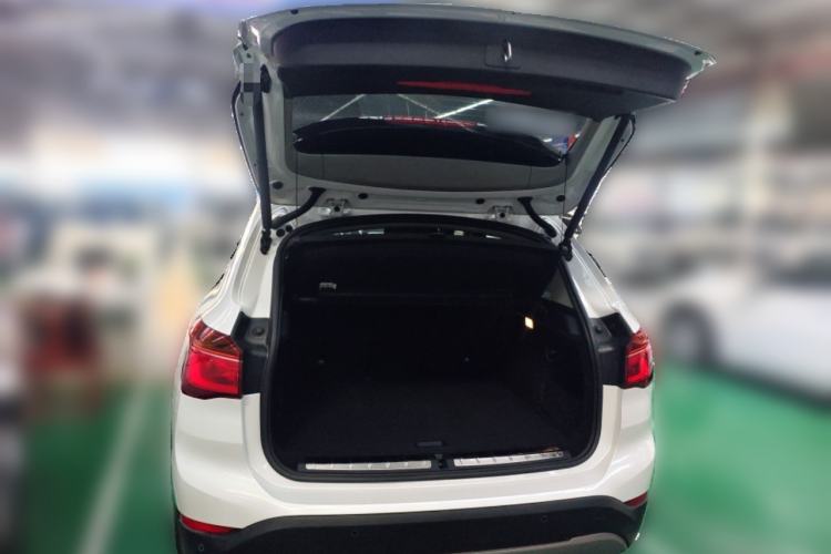 Used BMW X1 2018 sDrive18Li Fashion Model Trunk