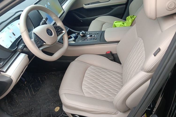 Used BYD Han 2025 DM-i Smart Drive 125KM Elite Model