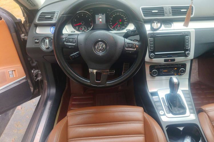 Used Volkswagen FAW-Volkswagen CC 2012 2.0 TSI Luxury Model
