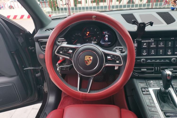 Used Porsche Macan 2018 Macan 2.0T
