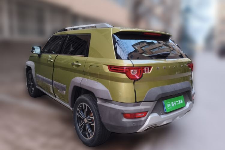 Used BAIC Off-Road BJ20 2016 1.5T CVT Luxury Model Rear Left 45 Deg