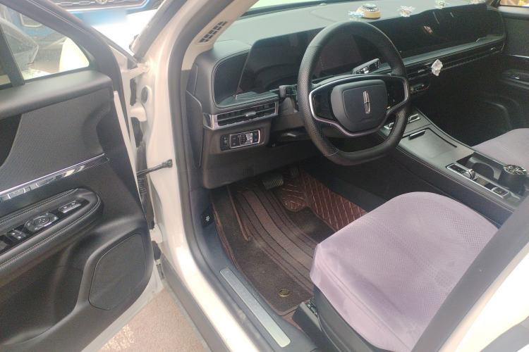 Used Lincoln Corsair 2024 2.0T Two-Wheel Drive Deluxe Edition Driver Seat