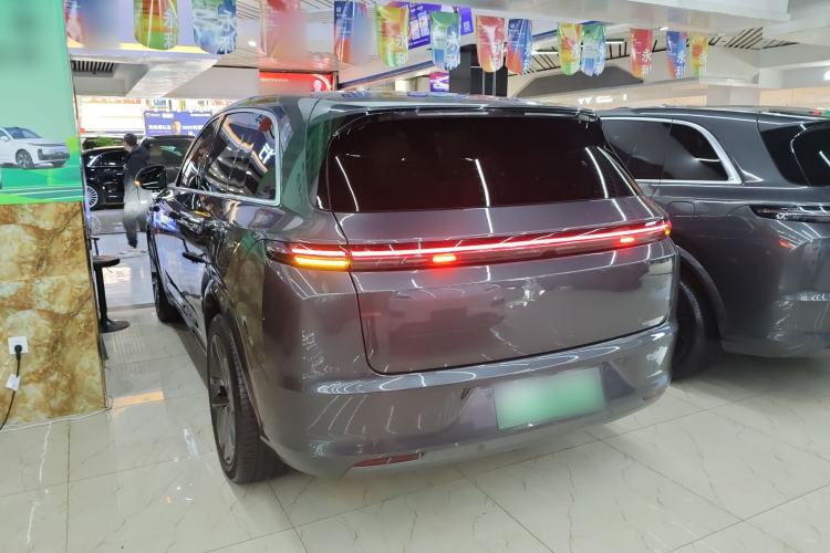 Used Li Auto L7 2023 Air model