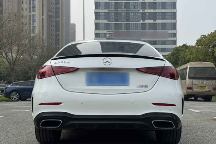 Used Mercedes-Benz C-Class 2024 C 260 L Brilliant Night Sports Edition Exterior 6