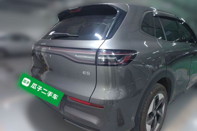 Used Geely Galaxy E5 2024 440km Launch Edition Exterior 4