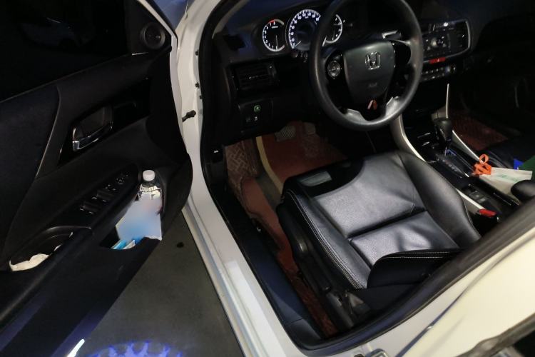 Used Honda Accord 2016 2.0L Comfort Edition
