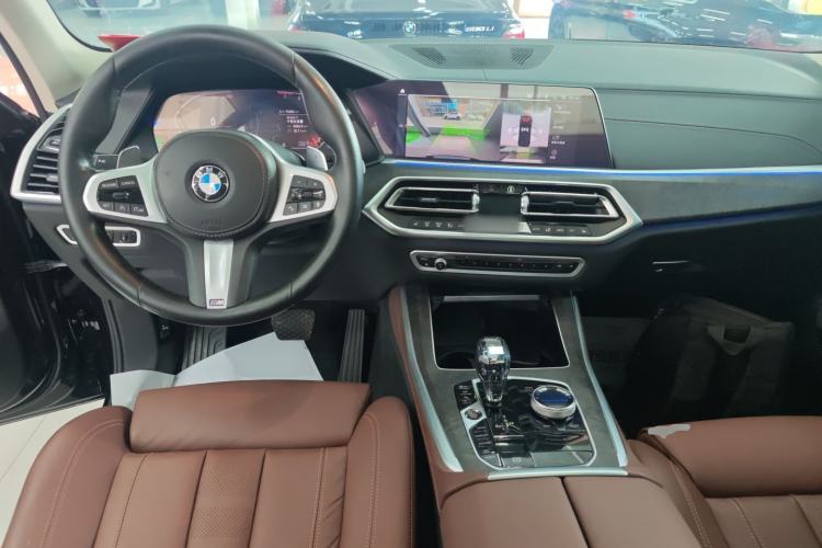 Used BMW X5 2022 xDrive40i M Sport Package
