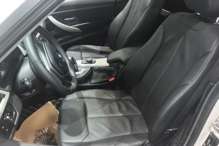 Used BMW 3 Series GT 2013 320i Leading Model Left Front Seat