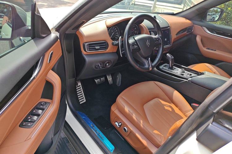 Used Maserati Levante 2022 2.0T GT Sharp Edition