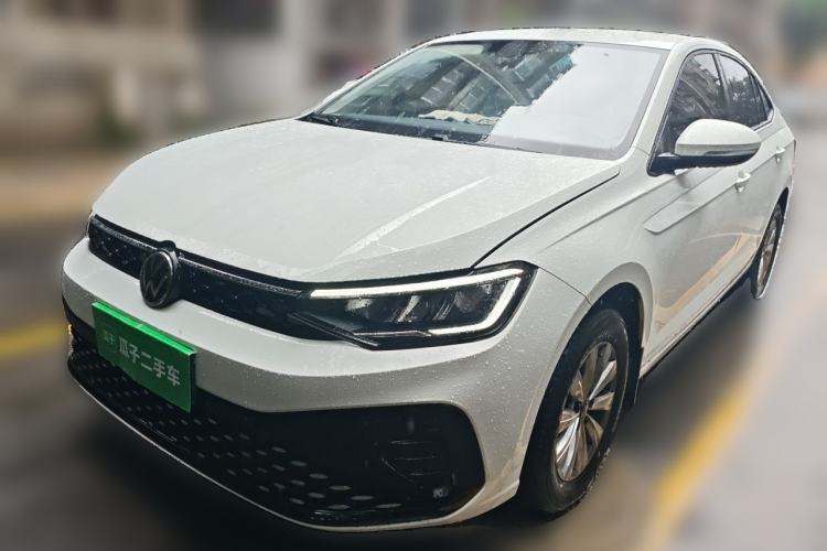 Volkswagen Lavida 2023 New Sharp 1.5L Automatic Excellent New Edition с пробегом