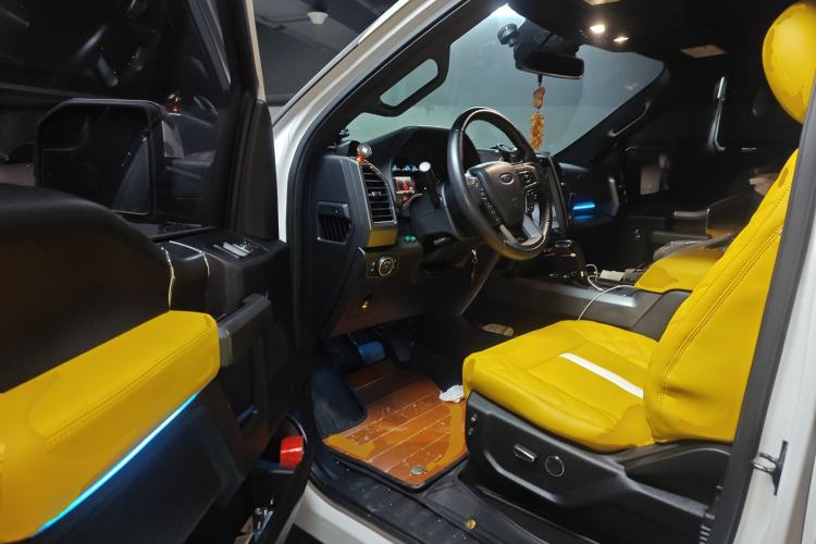 Used Ford F-150 Raptor 