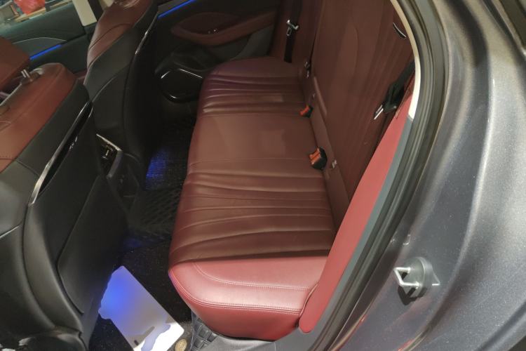 Used Hongqi H5 2024 2.0T Automatic Smart Connect Flagship Edition
