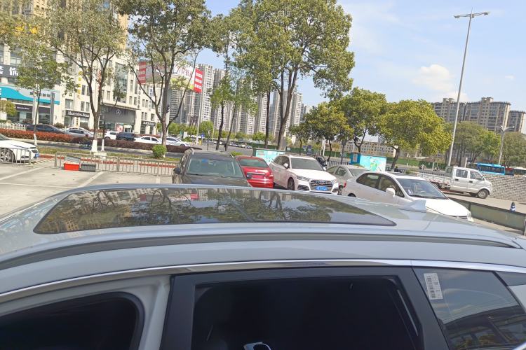 Used Chery Fengyun T8 2025 1.5T 130 km Luxury 7-Seater Roof