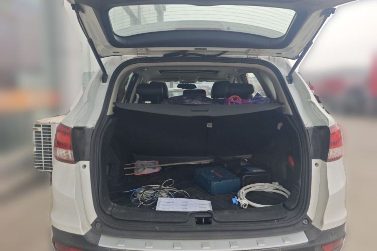 Used Dongfeng Aeolus AX7 2016 2.0L Automatic Zhiyi Trim