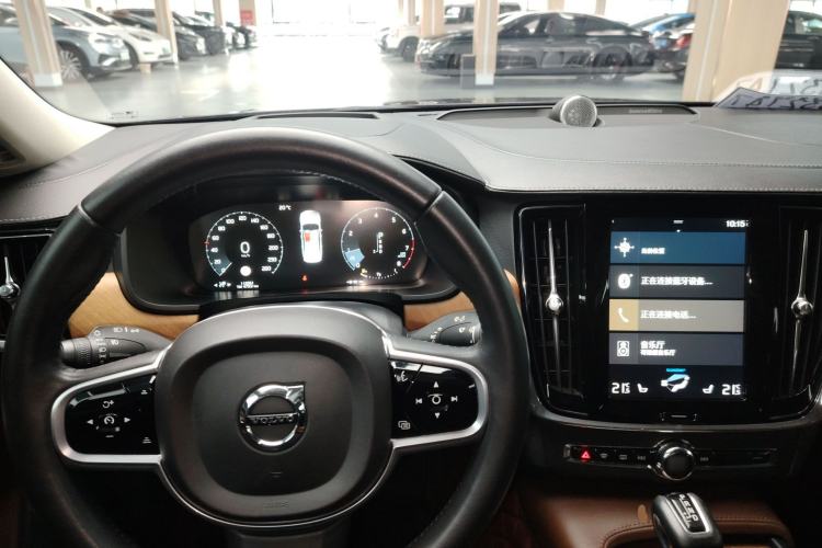 Used Volvo S90 2018 T5 Prestige Edition