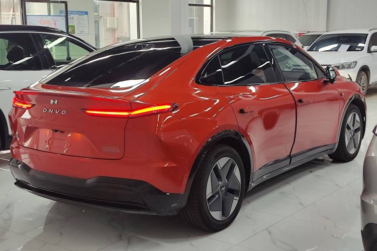 Used ONVO L60 2024 60 kWh Rear-Drive Version