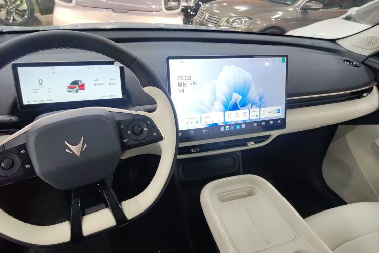 Used ARCFOX T1 2025 Model 425 PLUS