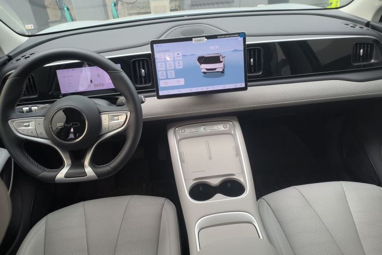 Used BYD Sealion 05 EV 2025 520 km Smart Cruise Version Center Console