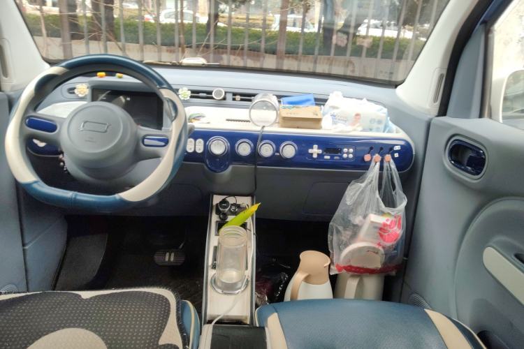 Used Bestune Pony 2024 170km Vitality Horse Center Console