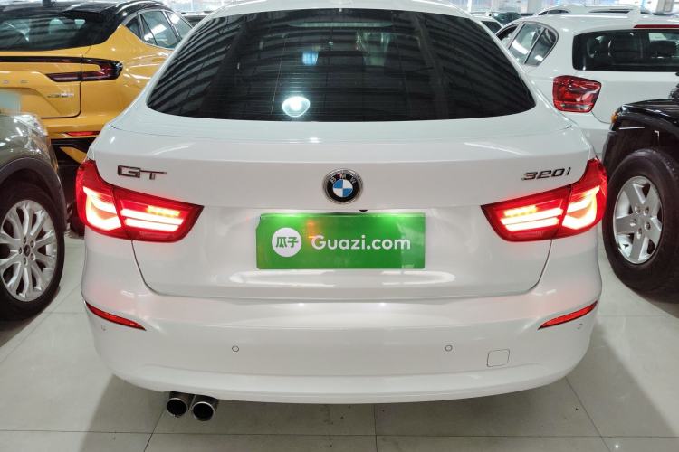 Used BMW 3 Series GT 2018 320i Sport Edition
