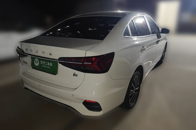 Used Roewe i5 2021 1.5L Manual Platinum Edition
