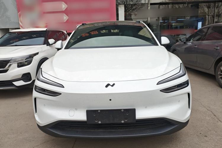 Used ONVO L60 2024 60 kWh Rear-Drive Version