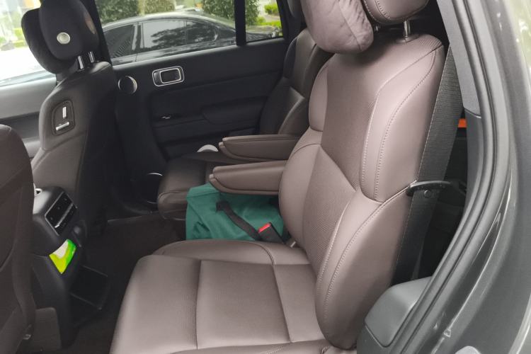 Used Li Auto L8 2023 Pro Model Left Rear Seat