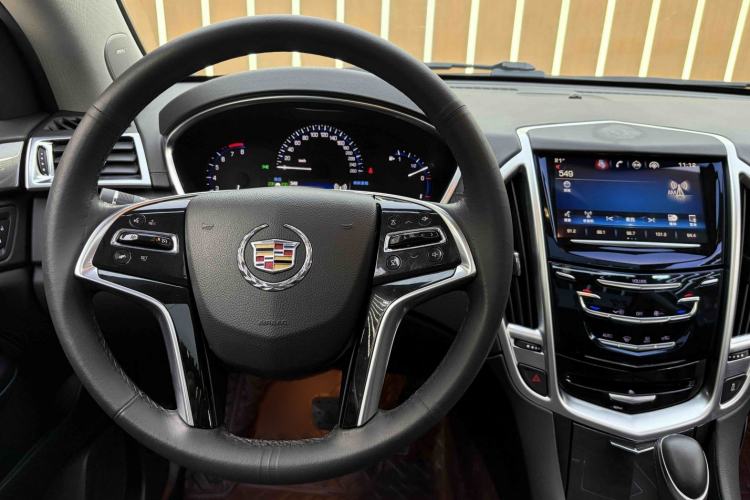 Used Cadillac SRX 2015 3.0L Comfort Version
