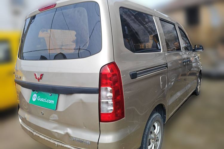 Used Wuling Hongguang V 2021 1.5L Jingqu Version LAR
