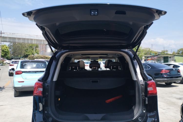 Used FORTHING Joyear X5 2017 Jingxiang Series 1.5T CVT Luxury Model Trunk