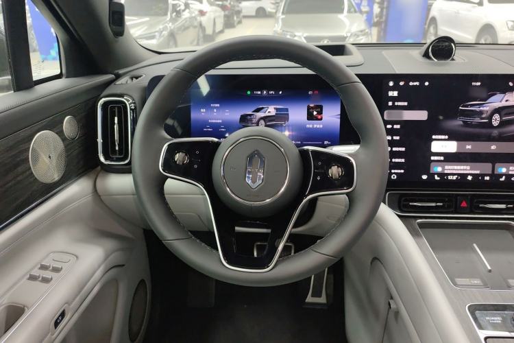 Used Hima AITO M9 2024 Range-Extended Ultra Version 42 kWh 6-Seater Model Steering Wheel