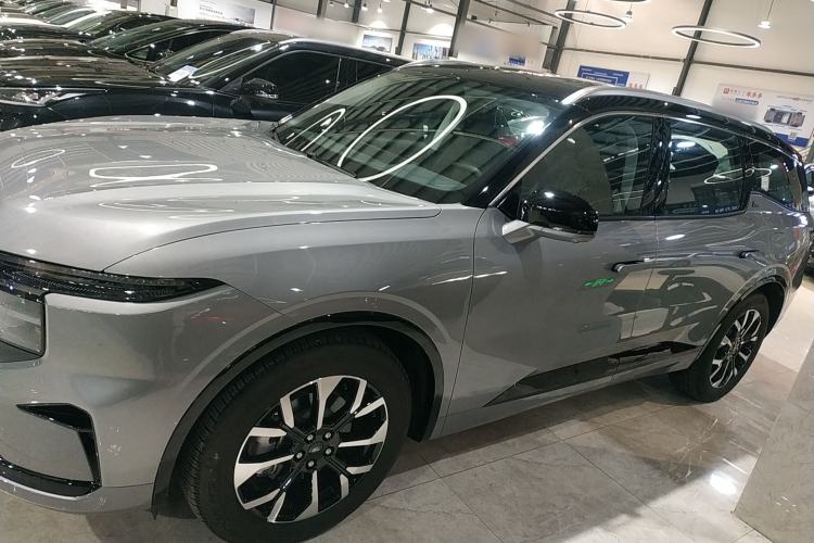 Used Ford Edge 2025 Ford Explorer L 2.0T EcoBoost E-Hybrid Four-Wheel-Drive 7-Seater Supreme Model
