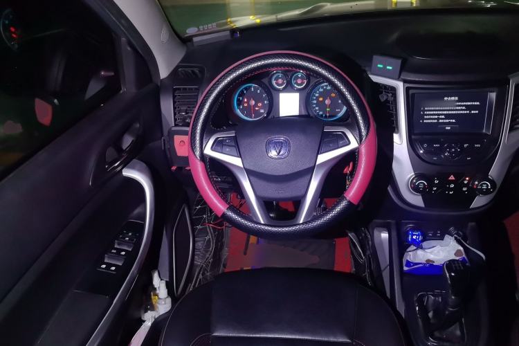 Used CHANGAN CS35 2015 1.6L Manual Luxury Model China IV Standard