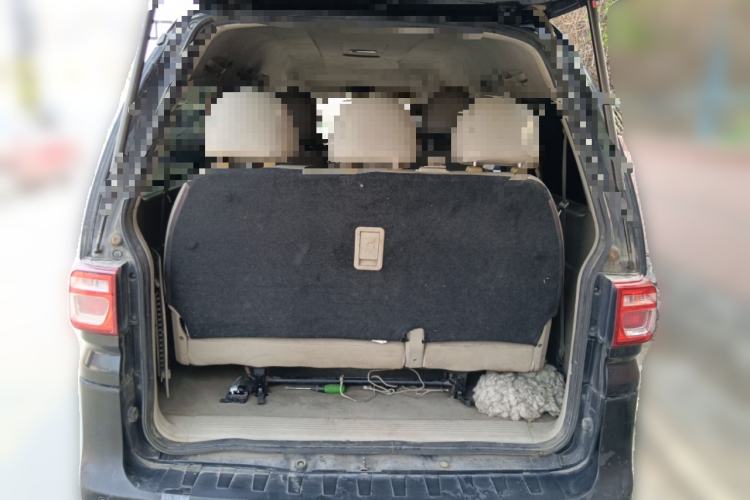 Used FORTHING Lingzhi 2017 M5L 1.6L 9-Seater Comfort Model