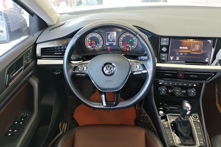 Used Volkswagen Lavida 2019 280TSI DSG Luxury Edition China VI Standard Steering Wheel