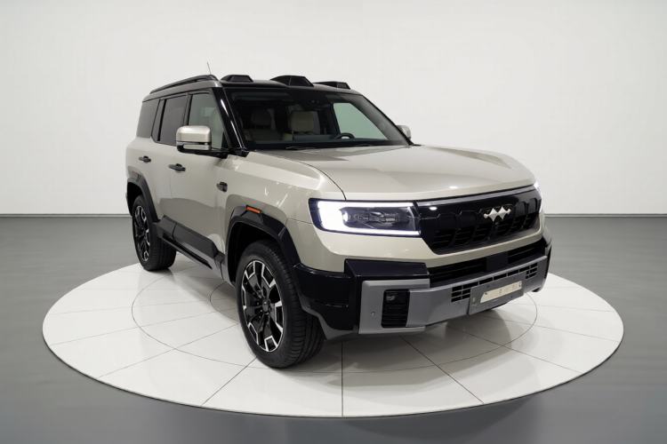 Used Formula Leopard 8 2025 Smart & Brave Flagship Edition 7 Seats
