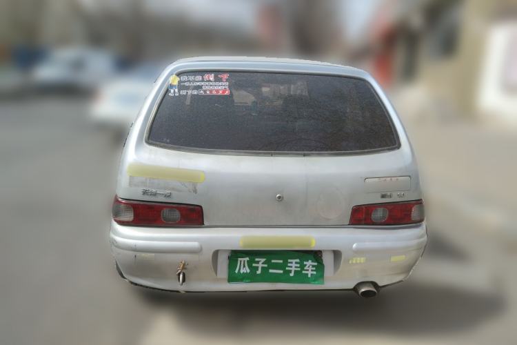 Used FAW Xiali 2011 A+ 1.0L Hatchback
