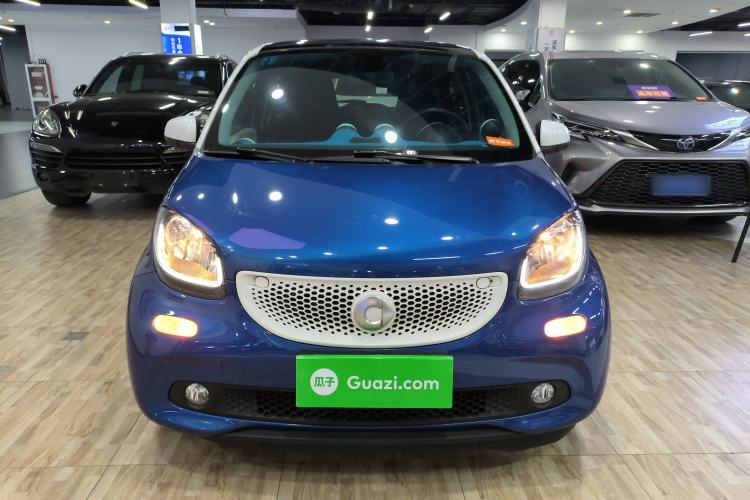 Used smart forfour 2016 0.9T 66 kW Ultimate Edition
